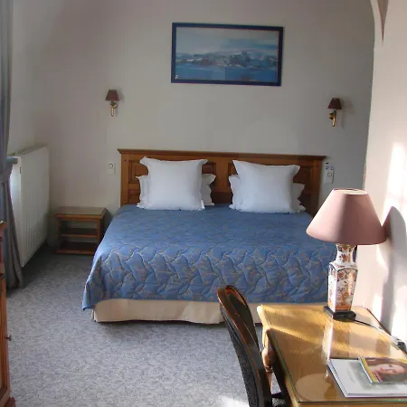 Chateau D'as 3* Baume-les-Dames